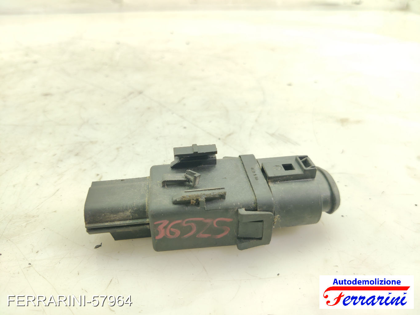 relè pompa vuoto depressione OPEL MERIVA B S10 1.4 LPG 2011-2017 13397380 10