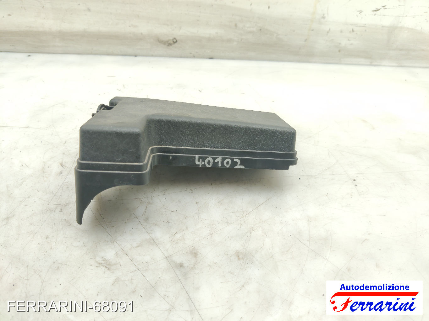 coperchio fusibili anteriore HYUNDAI I10 BA, IA 1.0 2013-2023 91950B4422, 40102 6
