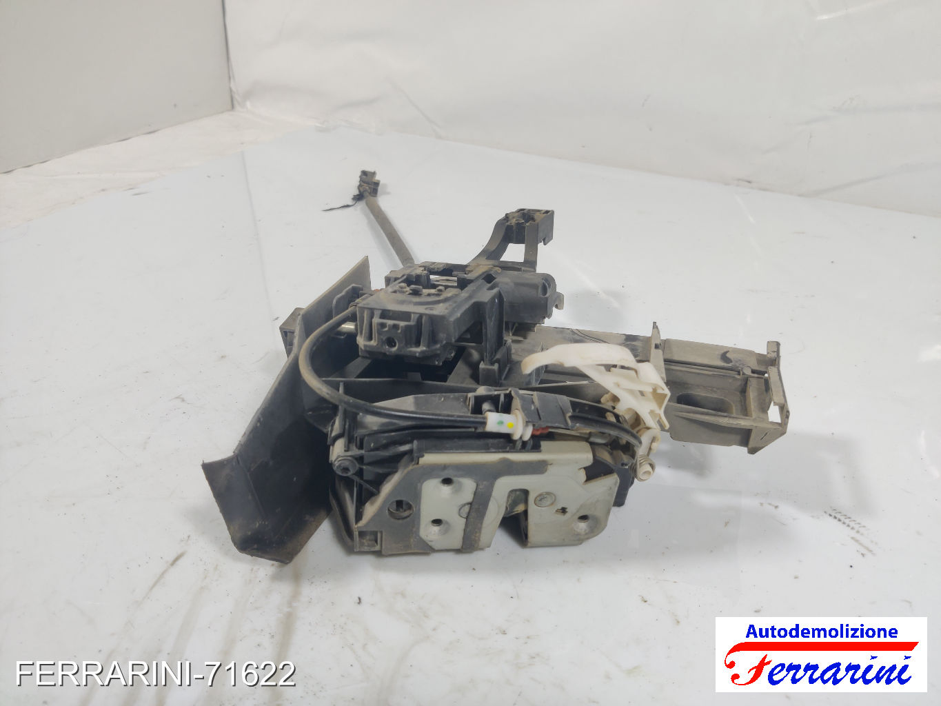Serratura Porta FORD FOCUS 3 TURNIER 2010-2023 destro, dx, posteriore, post