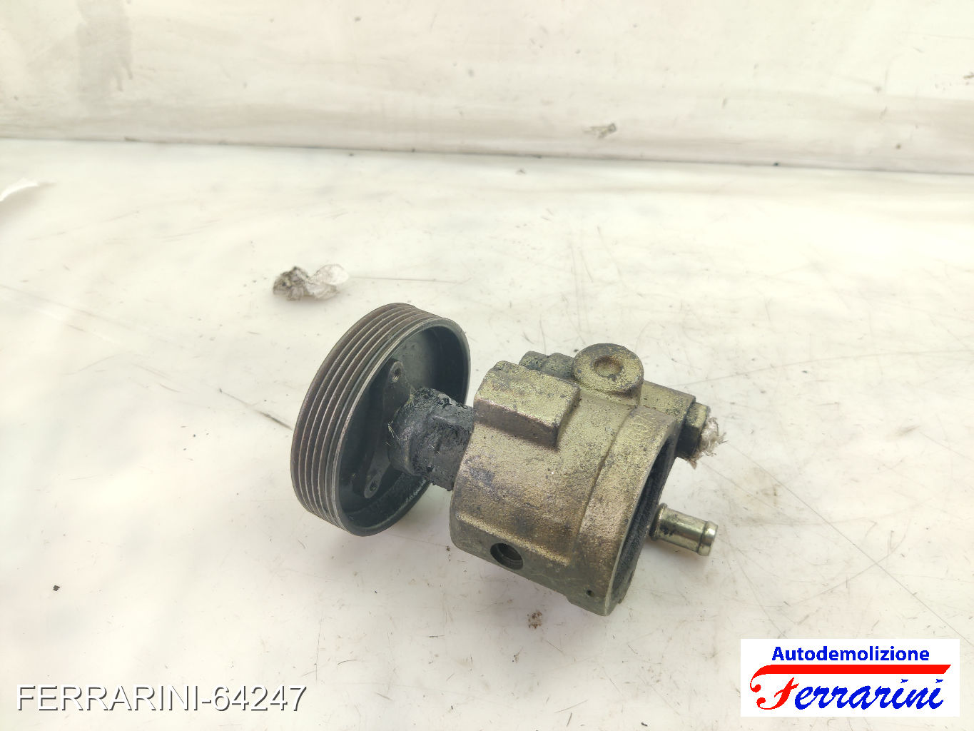 Pompa Servosterzo VOLVO V40 SW 645 1.9 DI 2000-2004 7700417308, 26058572