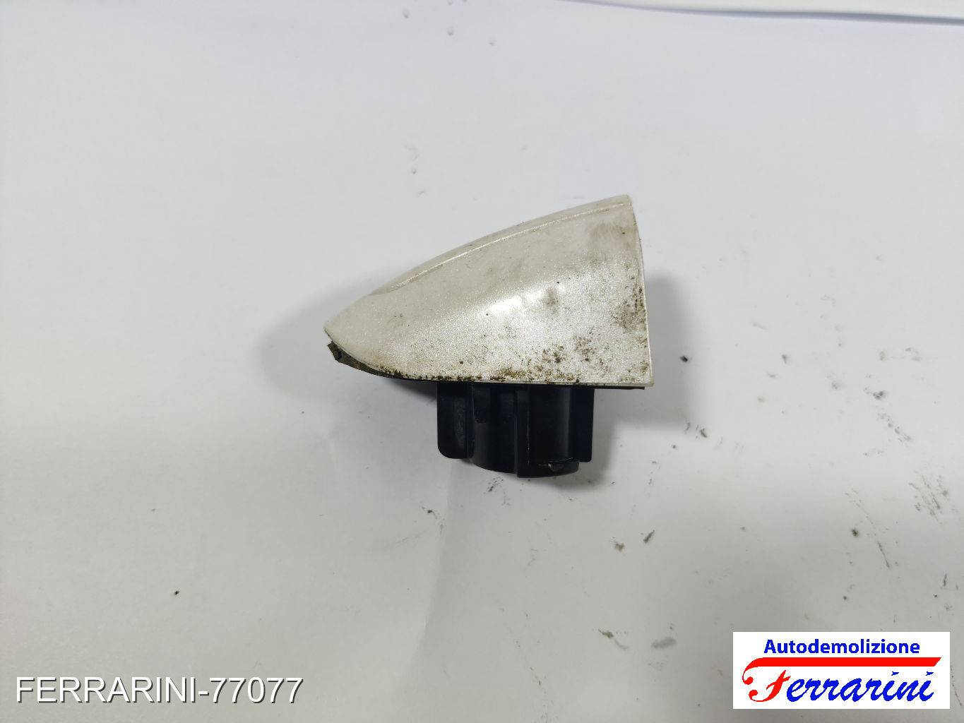 Tappo Maniglia Esterna FORD EDGE 2015-2018 destro, dx, frontale, anteriore