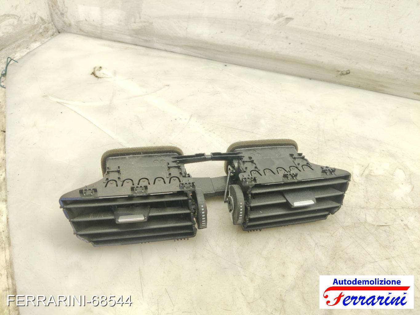 Bocchetta Areazione BMW X1 F48 2015-2023 anteriore, frontale centrale, ant 10