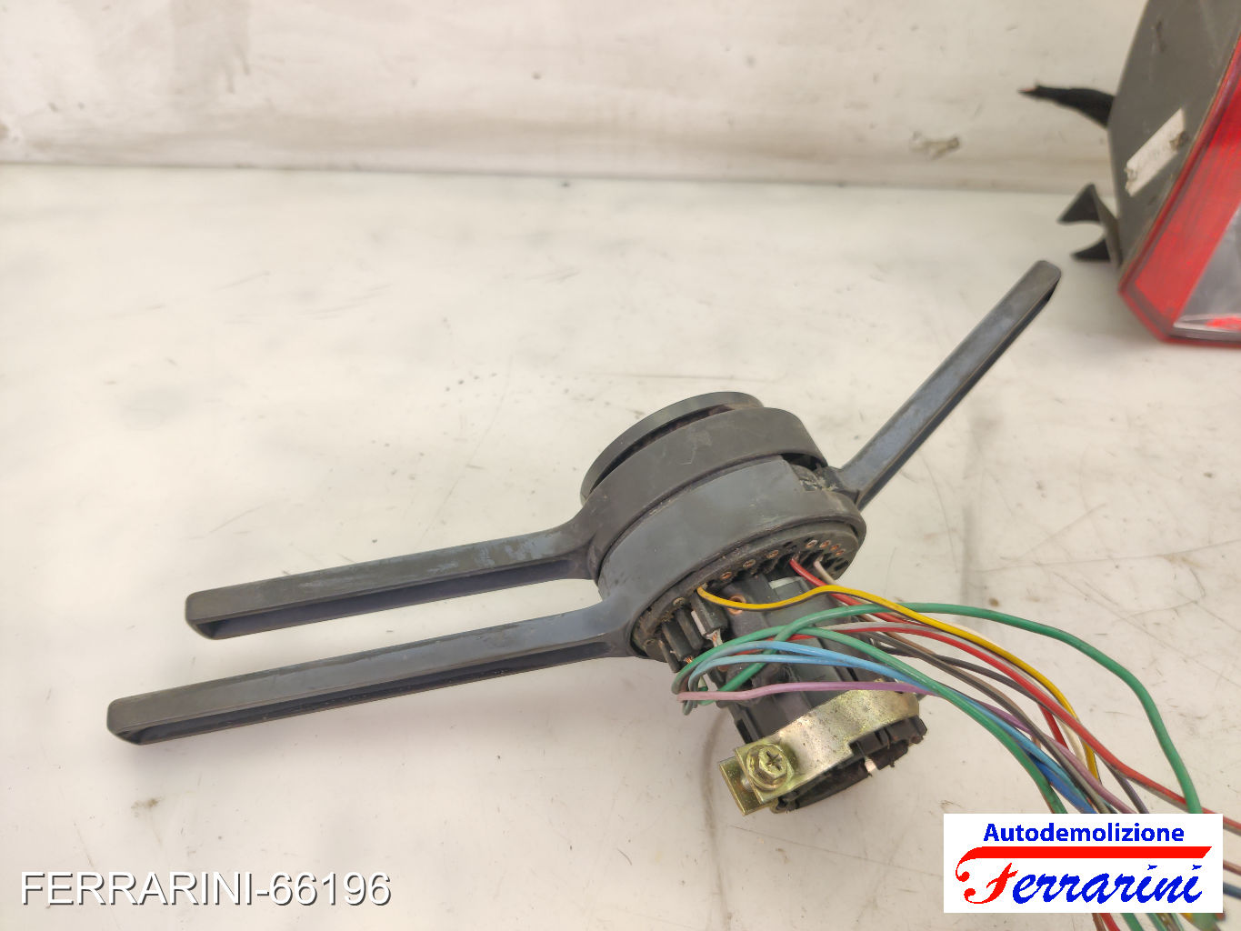 Devioluci FIAT PANDA 141 1992-1996 716662080, 7550631, 181117880