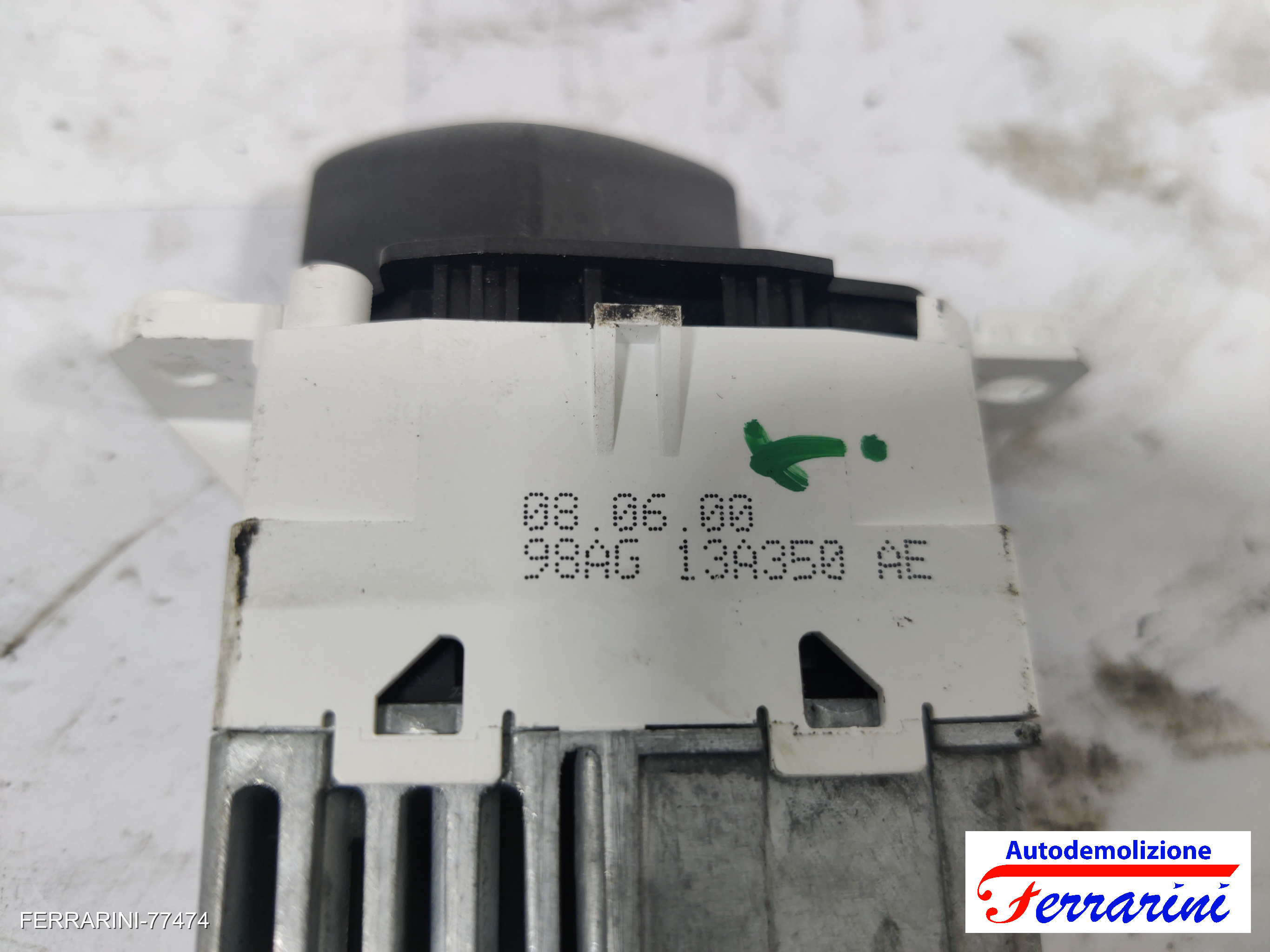 Interruttore Quattro Frecce FORD FOCUS SW DNW 1999-2004 98AG13A350AE 6