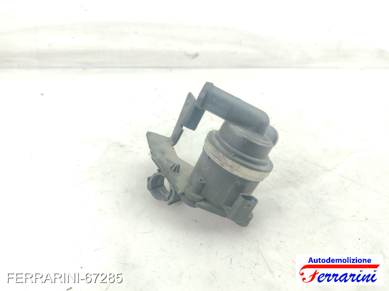 Pompa acqua ausiliaria elettrica AUDI A4 AT 8K5 2.0 TDI 2008-2015 03L965561A