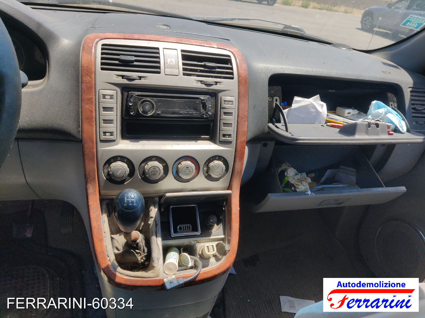 Kia Carnival 2 GQ 2.9 CRDI 144CV 2001-2006