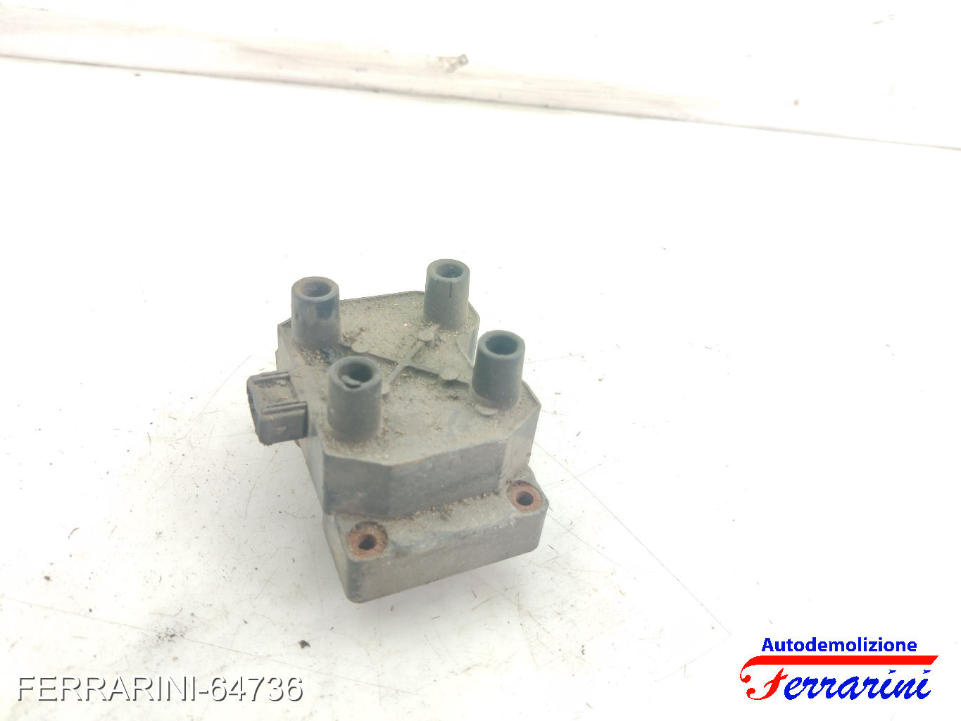 Bobina Di Accensione FIAT PUNTO 176 60 1.2 1994-1999 0221503407, 60558152