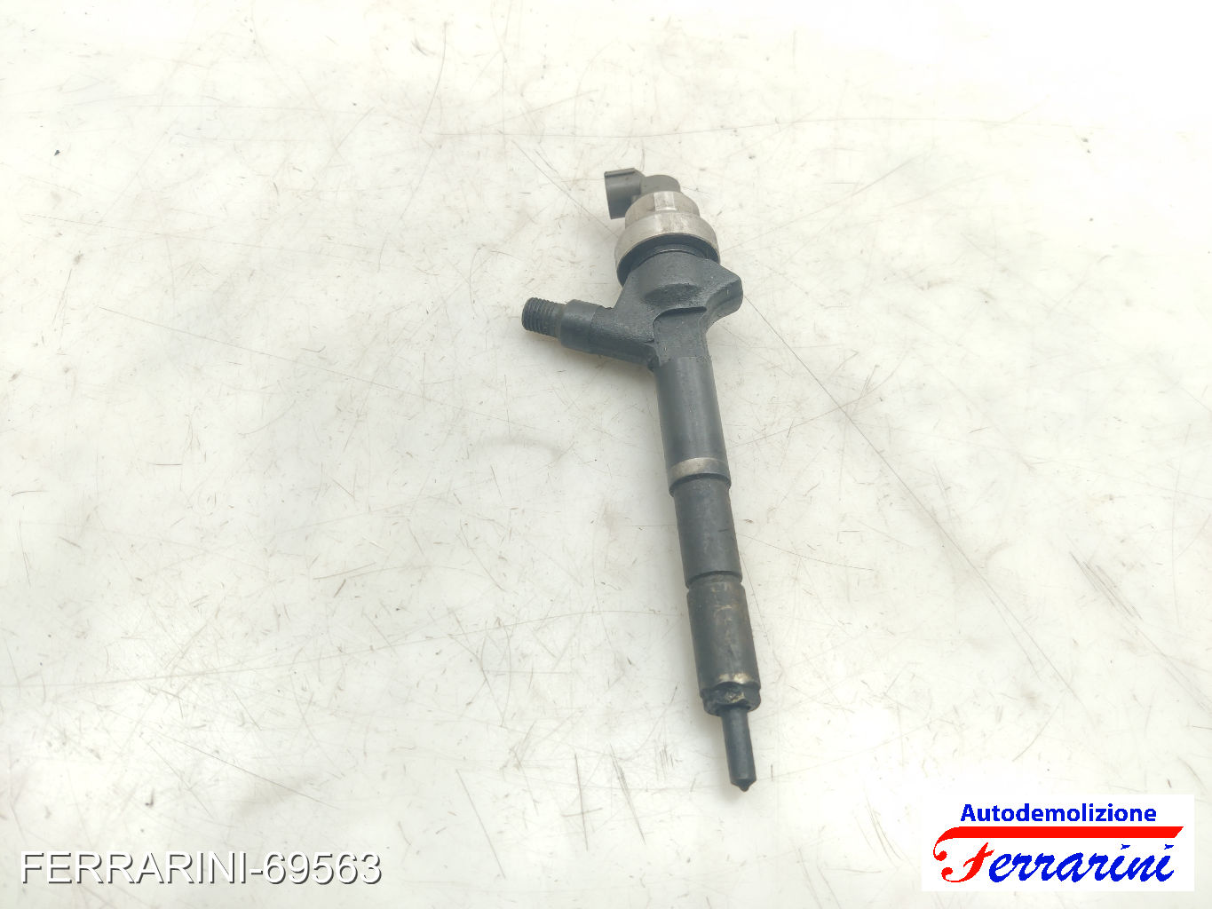Iniettore OPEL ASTRA J SPORTS TOURER P10 1.7 CDTI 2010-2015 8973762703