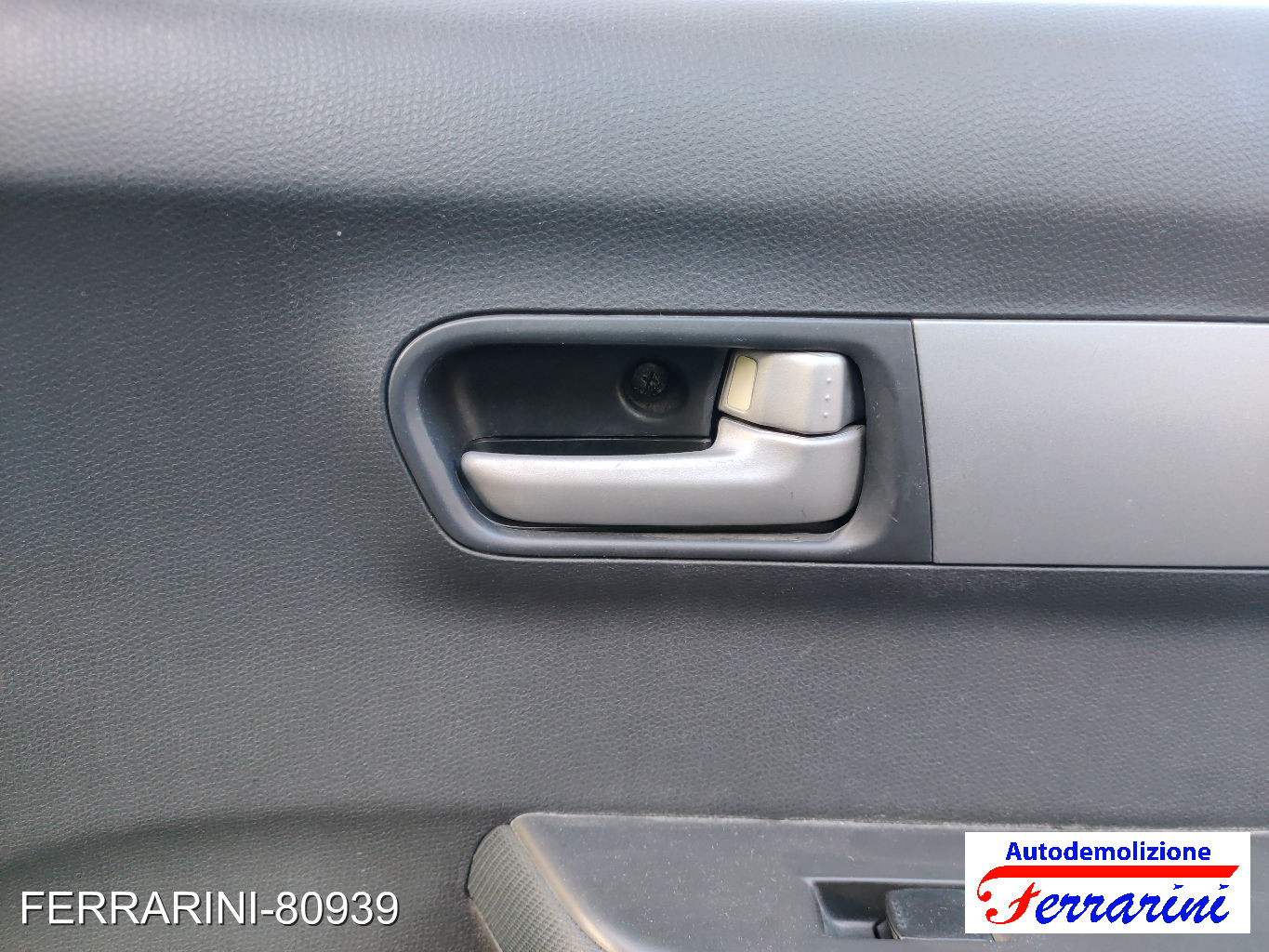Maniglia Apertura Porta Interna Frontale Destra