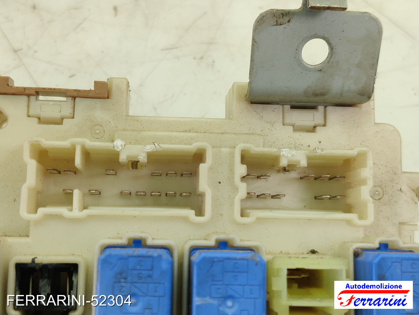 Fusibiliera Scatola Fusibili Body Computer RENAULT KOLEOS 1 HY 2.0 DCI 4X4