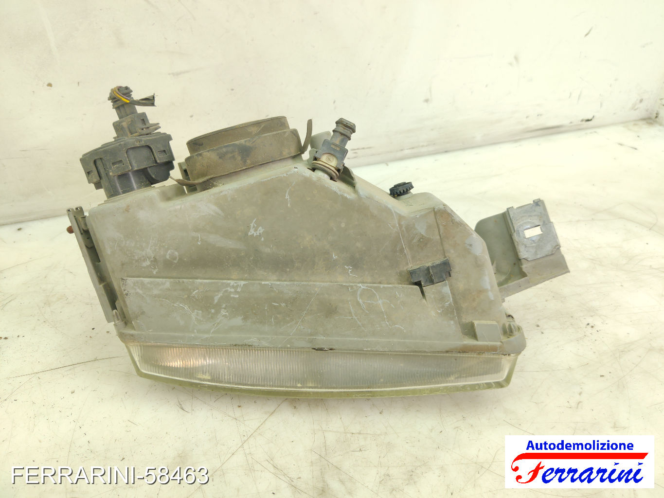 Faro Anteriore FIAT PUNTO 176 1993-1999 sinistro, sx 46402650, 46481414