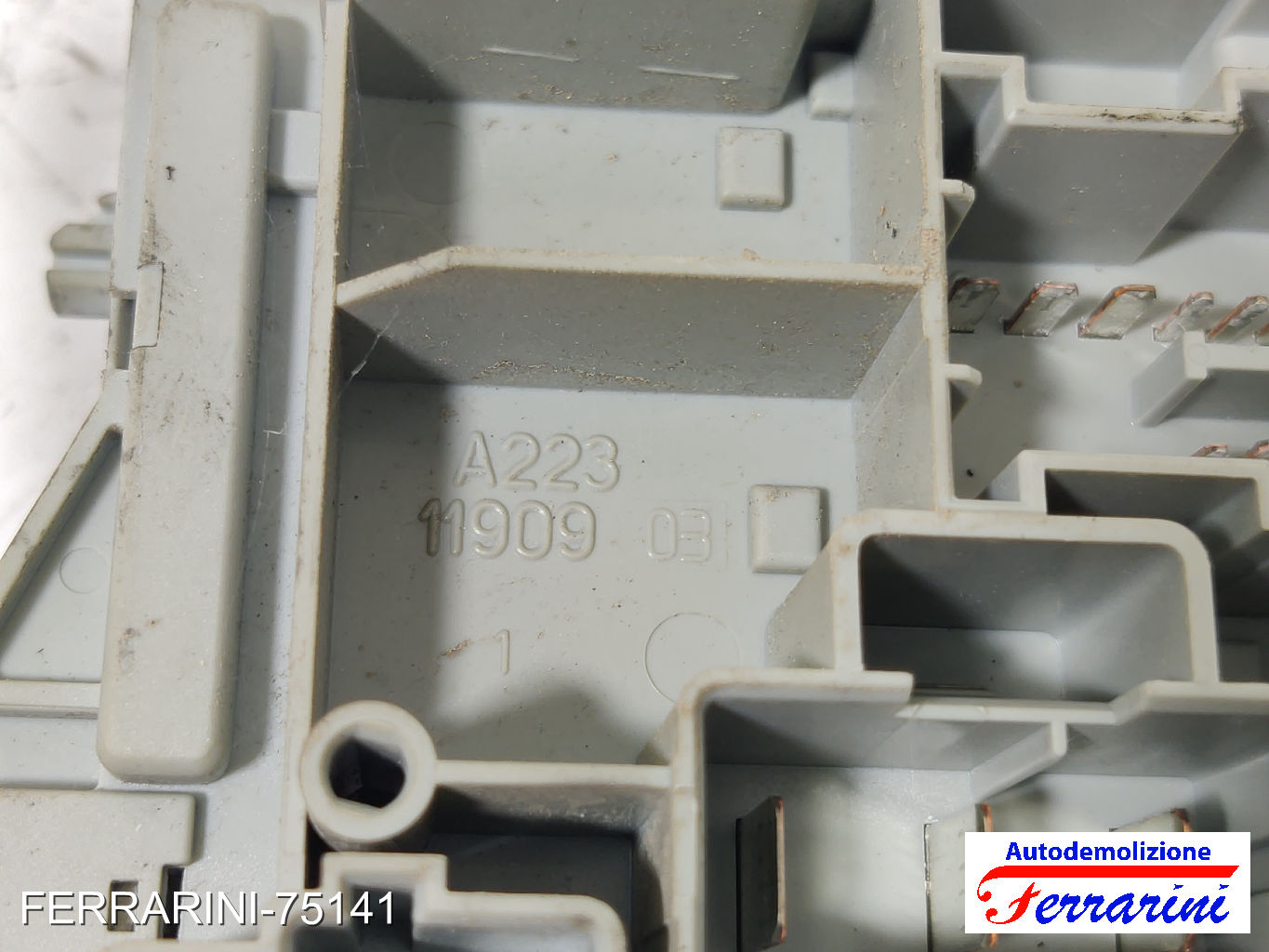 Fusibiliera Scatola Fusibili Body Computer LANCIA YPSILON 843 1.2 2003-2011