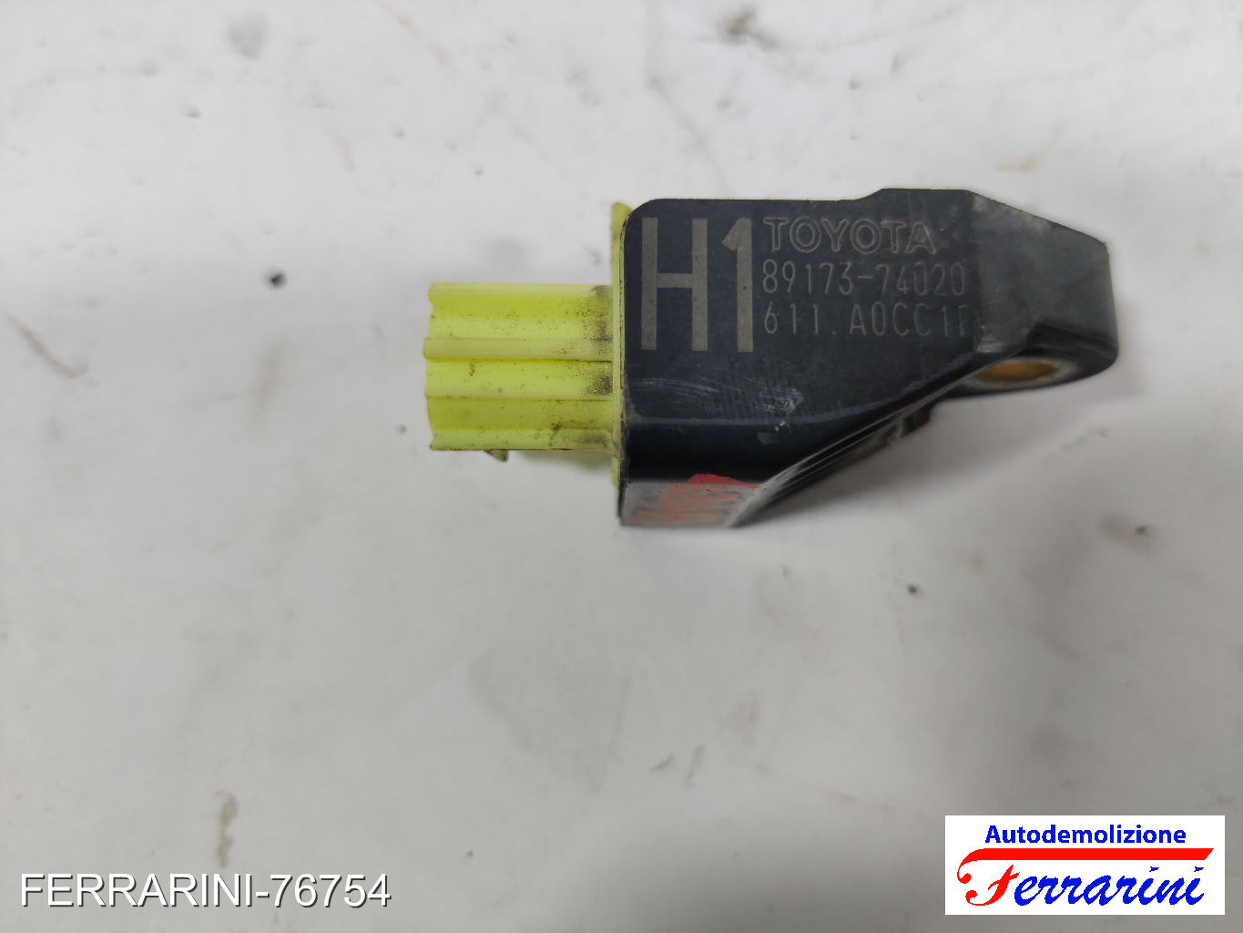 Sensore impatto Airbag anteriore TOYOTA IQ J1 2009-2015 8917374020, 8417374020