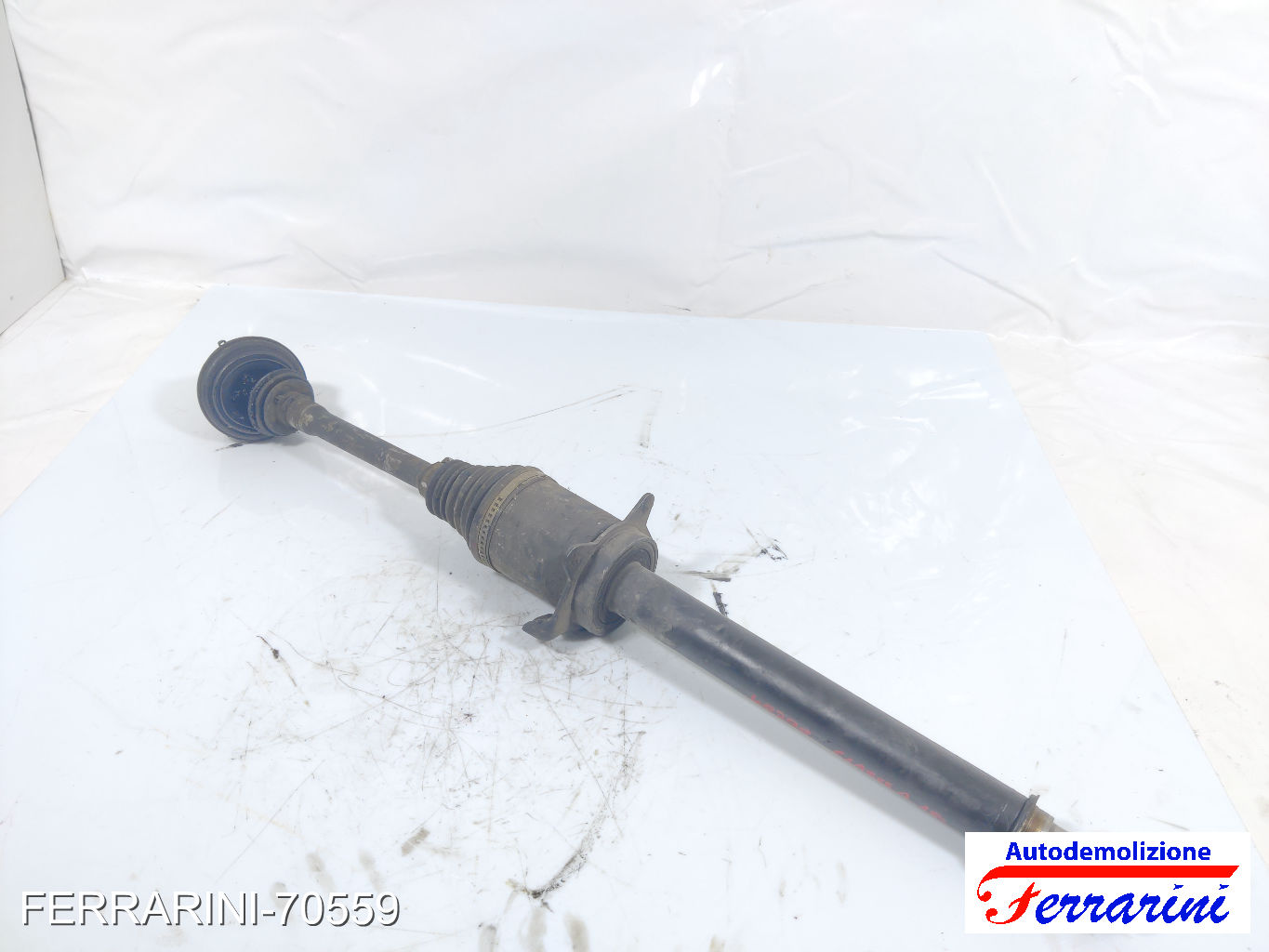 Semiasse MERCEDES CLASSE A W169 A 180 CDI 2004-2012 A1693705672, A1693603272