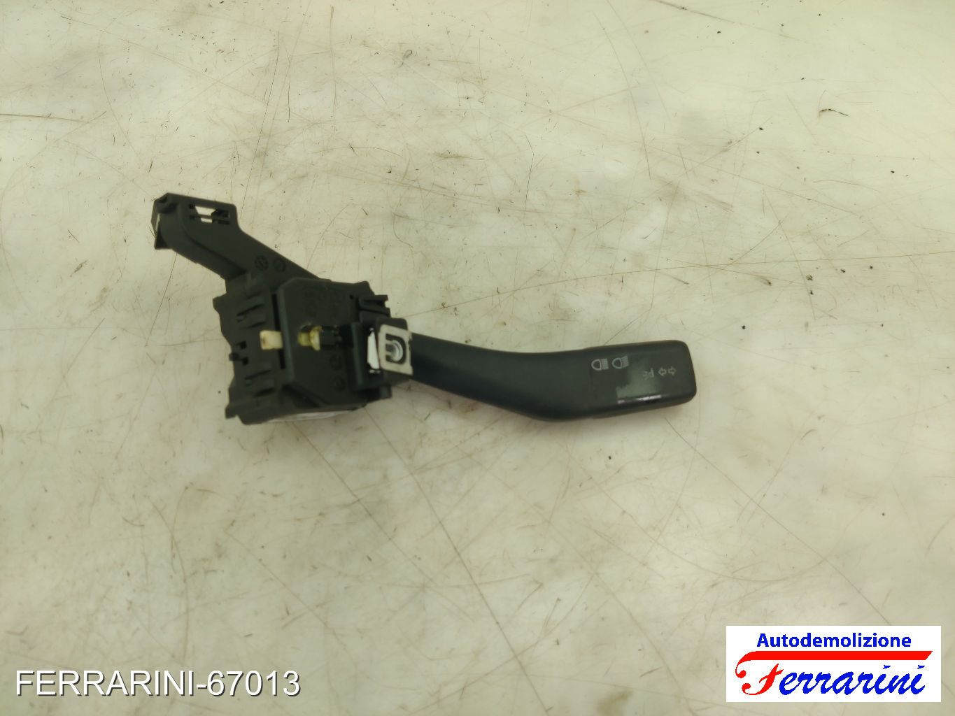 Leva Comando Luci Frecce AUDI A3 8P1 2003-2012 1K09535139B9, 1K0953513 6
