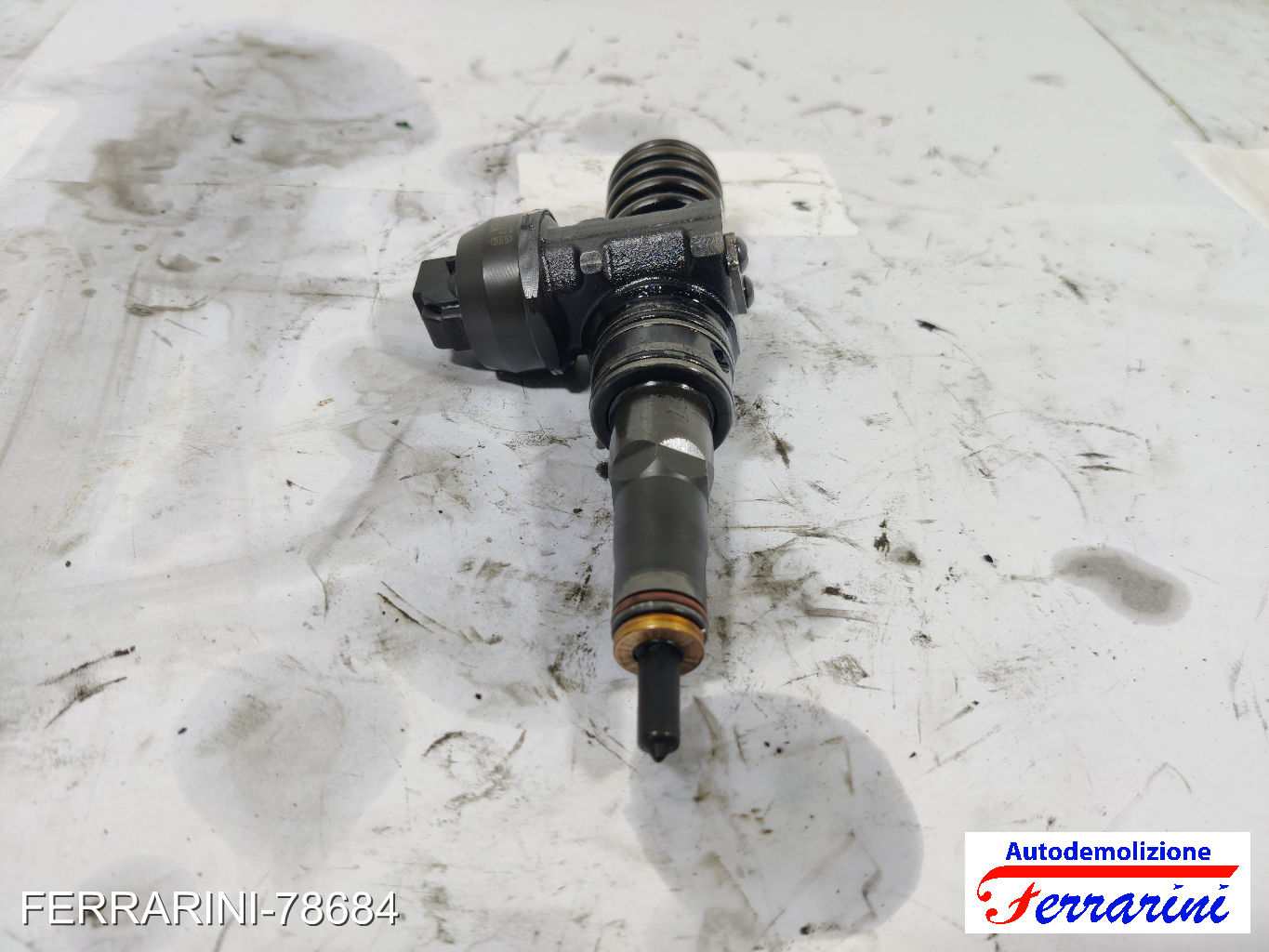 Iniettore VW PASSAT VARIANT 3B6 1.9 TDI 2000-2005 0414720216, PDB013, 330073BA