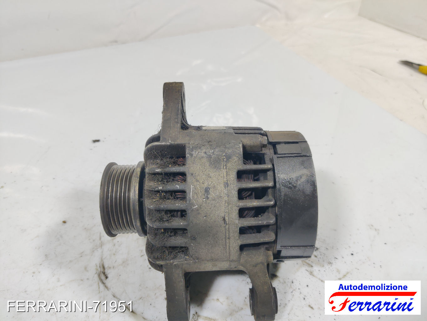 Alternatore FIAT PALIO WEEKEND 171, 173, 178, 373, 374 1.9 D 2001-2016 46774430