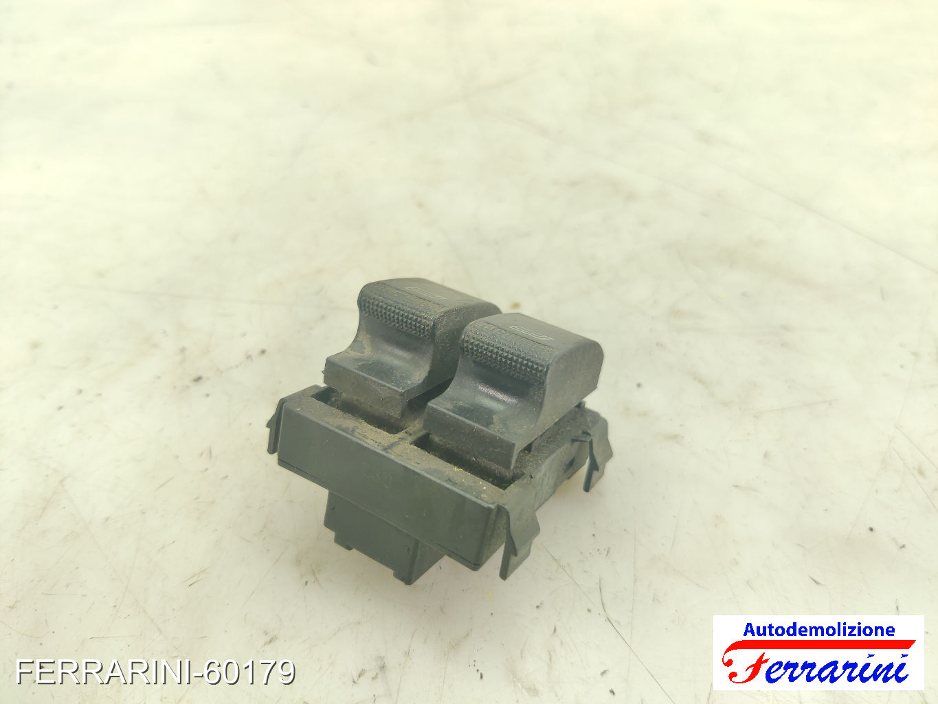 Pulsantiera Tastiera Alzavetro AUDI A3 8L1 1997-2001 sinistra, sx, frontale 8