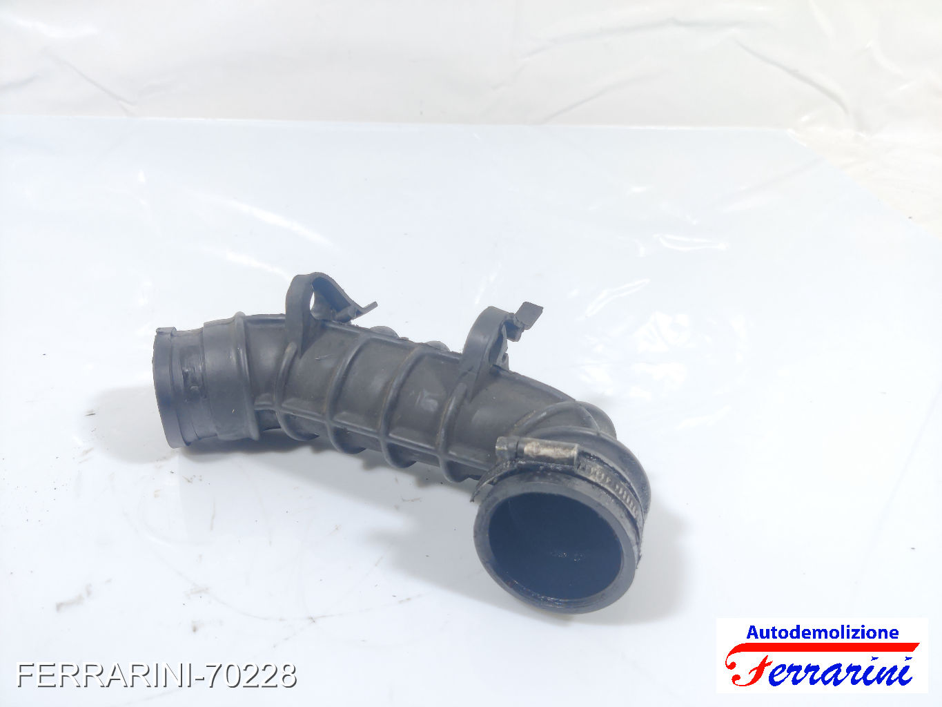 tubo aspirazione aria 176B7000 FIAT PUNTO 176 1.7 TD 1996-1999 7786522, 7765753