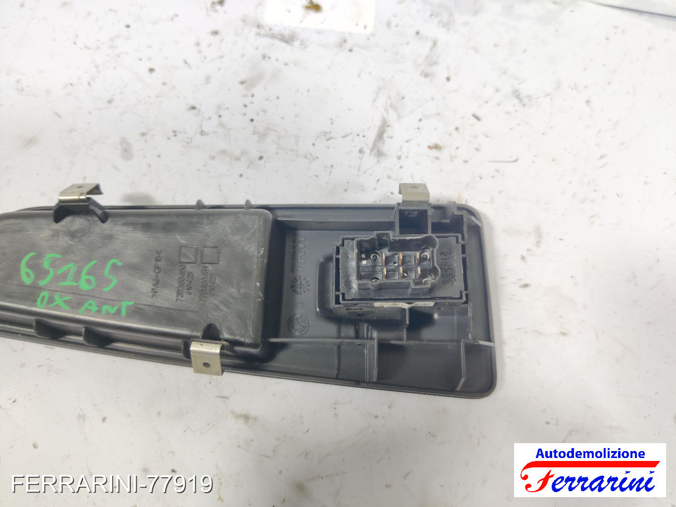 Pulsantiera Tastiera Alzavetro FIAT GRANDE PUNTO 199 2005-2010 destra, dx