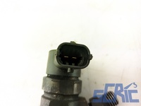 Iniettore ALFA ROMEO GT 937 1.9 JTD 2003-2010 0445110111, 55193808, 73503097