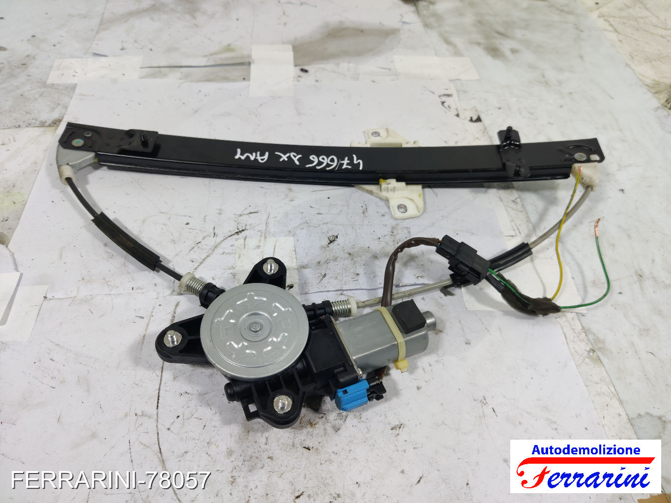 Alzavetro CHEVROLET SPARK M300 2010-2015 destro, dx, frontale, anteriore