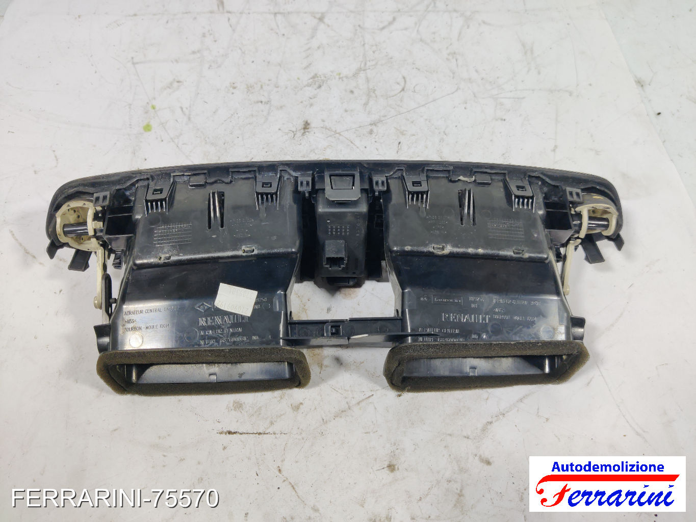 Bocchetta Areazione RENAULT SCENIC 3 JZ0/1 2009-2023 anteriore