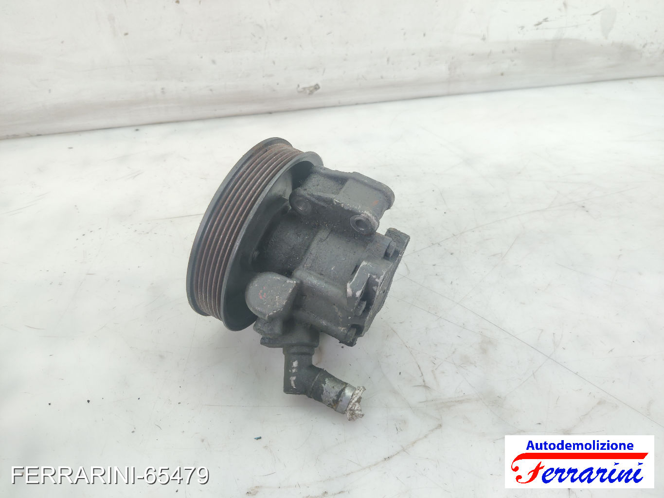 Pompa Servosterzo MERCEDES CLASSE C W203 C 220 CDI 2000-2007 A6112300115 8