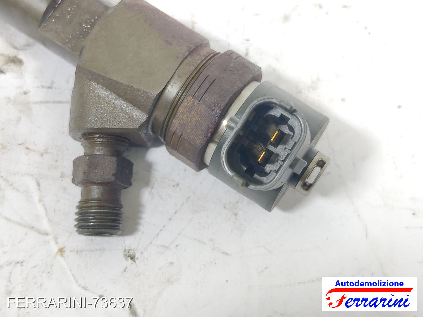 Iniettore FIAT BRAVO 2 198 1.6 D MULTIJET 2008-2014 0445110300, 55221017