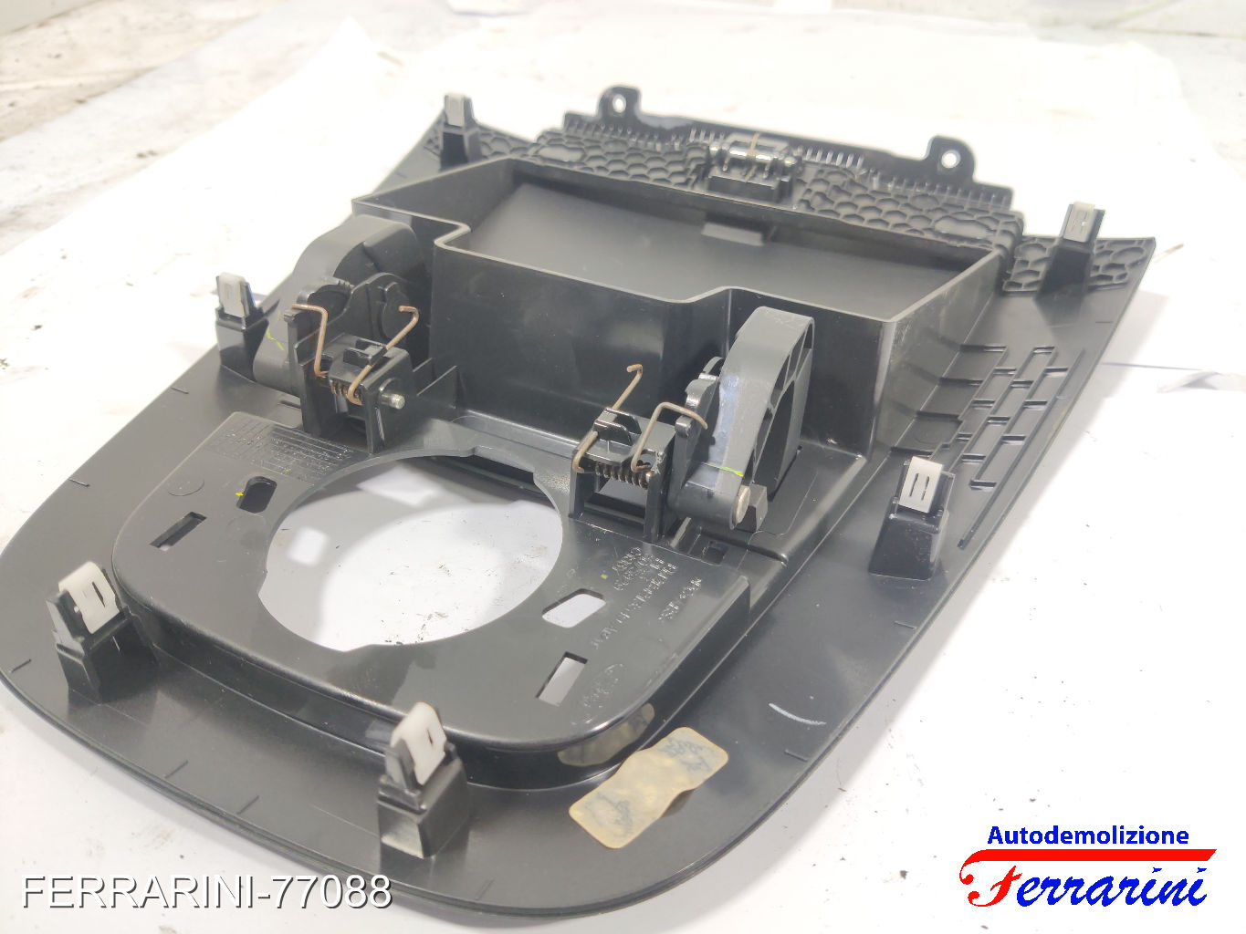 Cassetto portaoggetti superiore Ford Vani Portaoggetti E Scomparti FORD EDGE