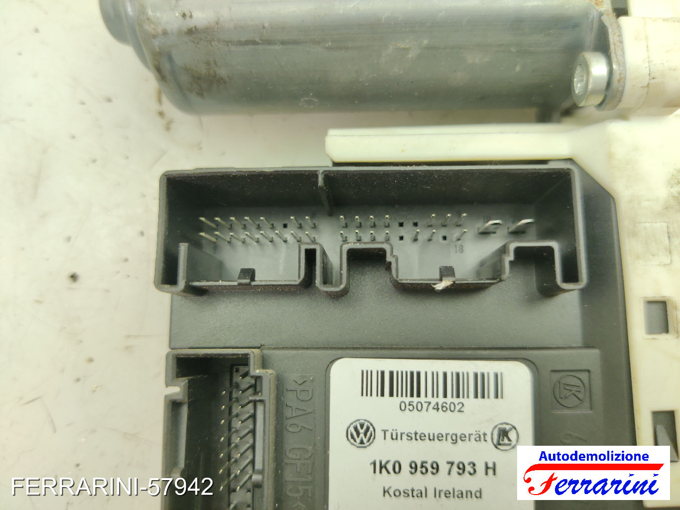 Alzavetro VW PASSAT VARIANT 3C5 2005-2009 sinistro, sx, frontale, anteriore