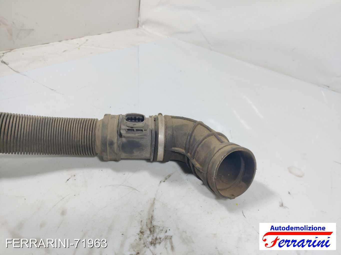 Debimetro ALFA ROMEO 159 939 1.9 JTDM 16V 2005-2011 0281002618, 55350048 9