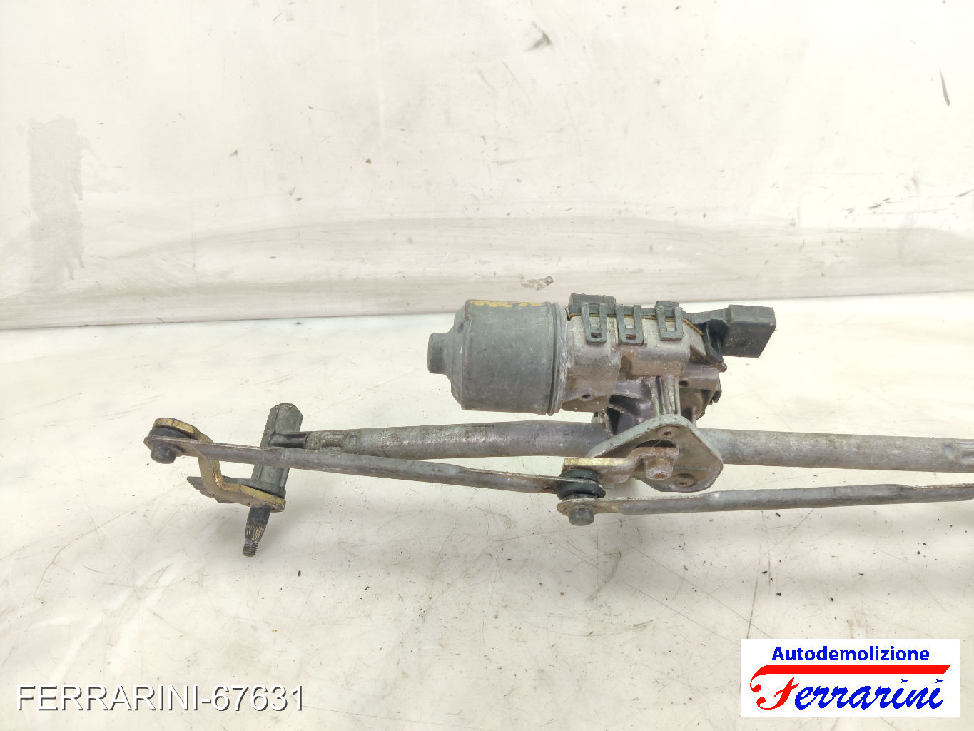 Spazzacqua Motorino Tergicristallo VW POLO 9A, 9N 2001-2009 anteriore, frontale