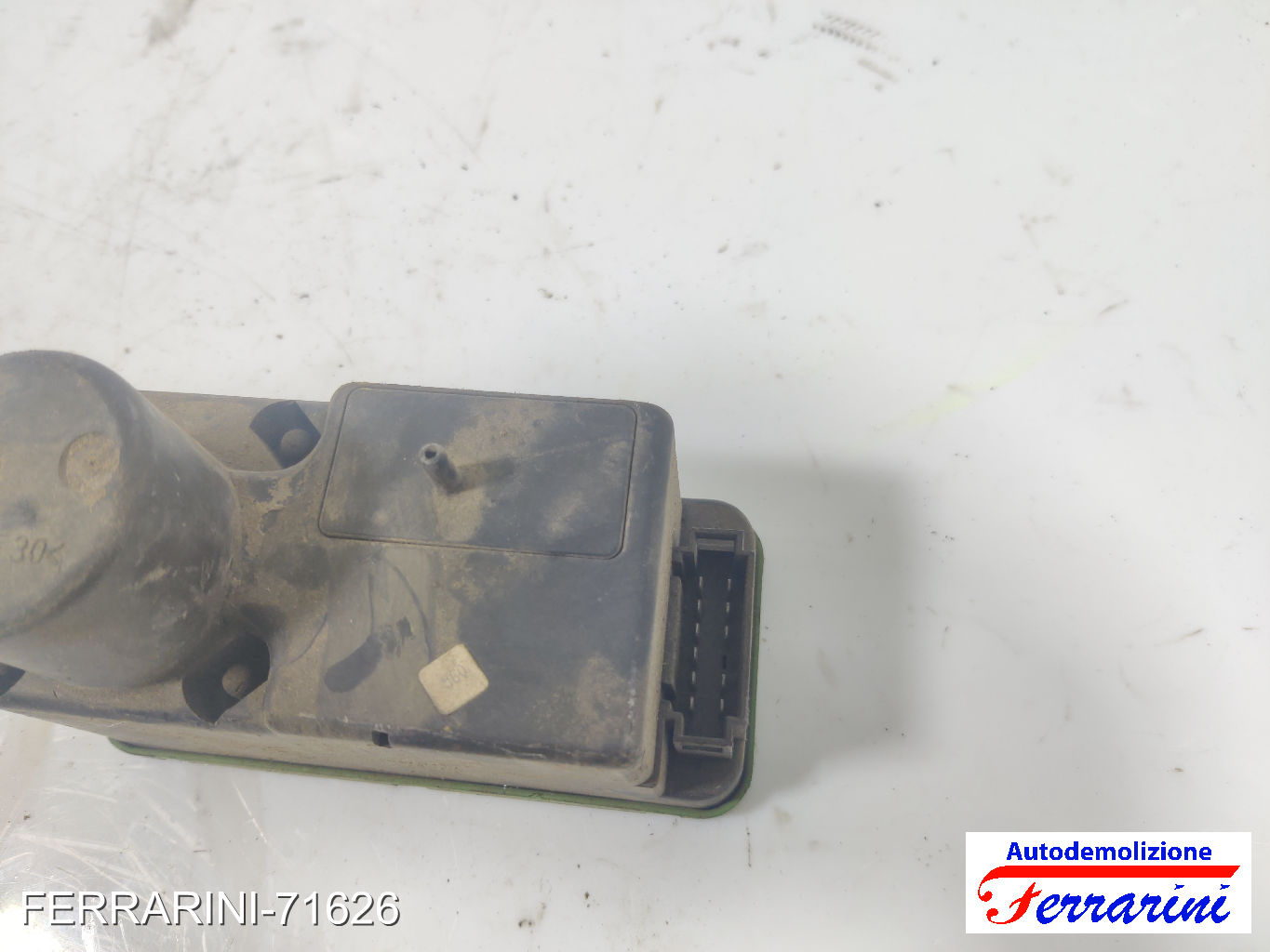 Pompa Compressore Chiusura Centralizzata VW PASSAT VARIANT 35I, 3A5 1988-1997 6