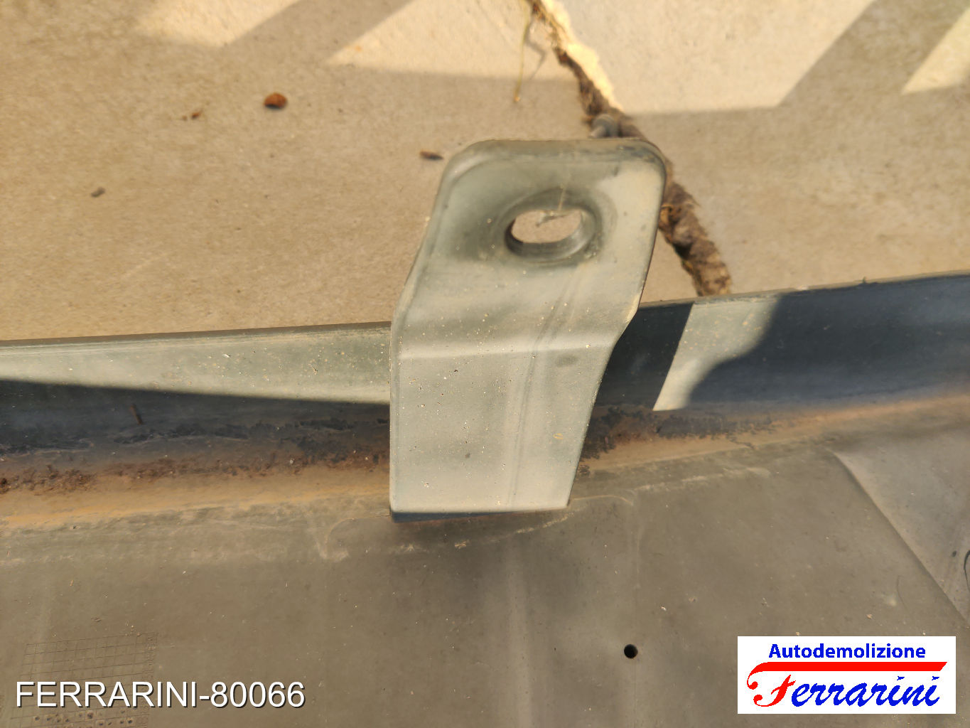 Paraurti FIAT PUNTO 188 1999-2010 Retro 71777570, 735244692, 735272037 11