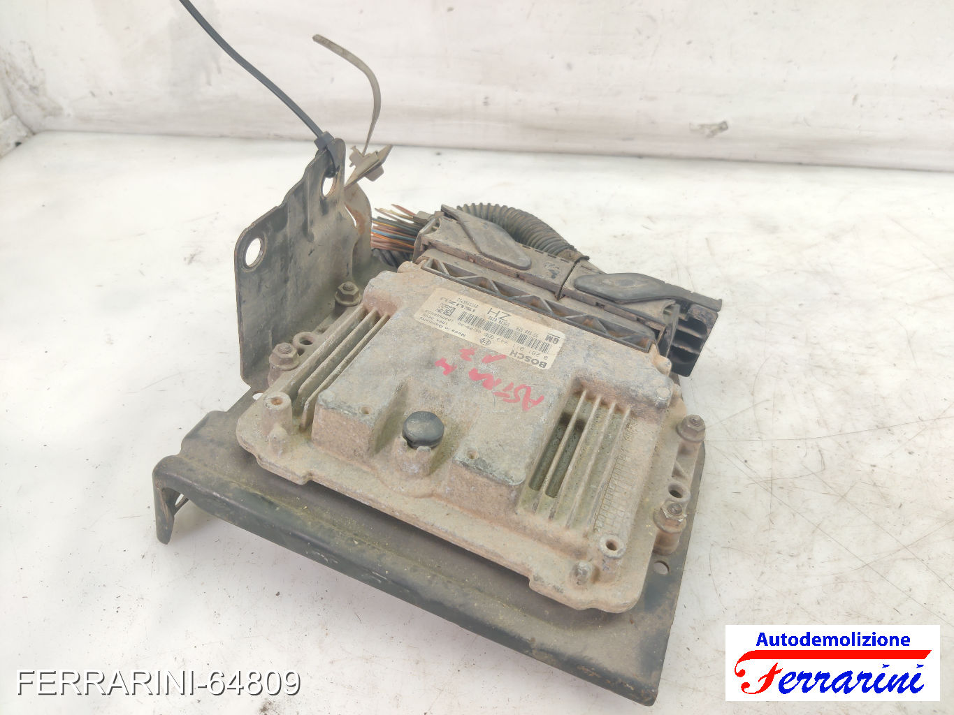 Centralina Motore OPEL ASTRA H SW A04 1.7 CDTI 2004-2010 55556829, 0281011943