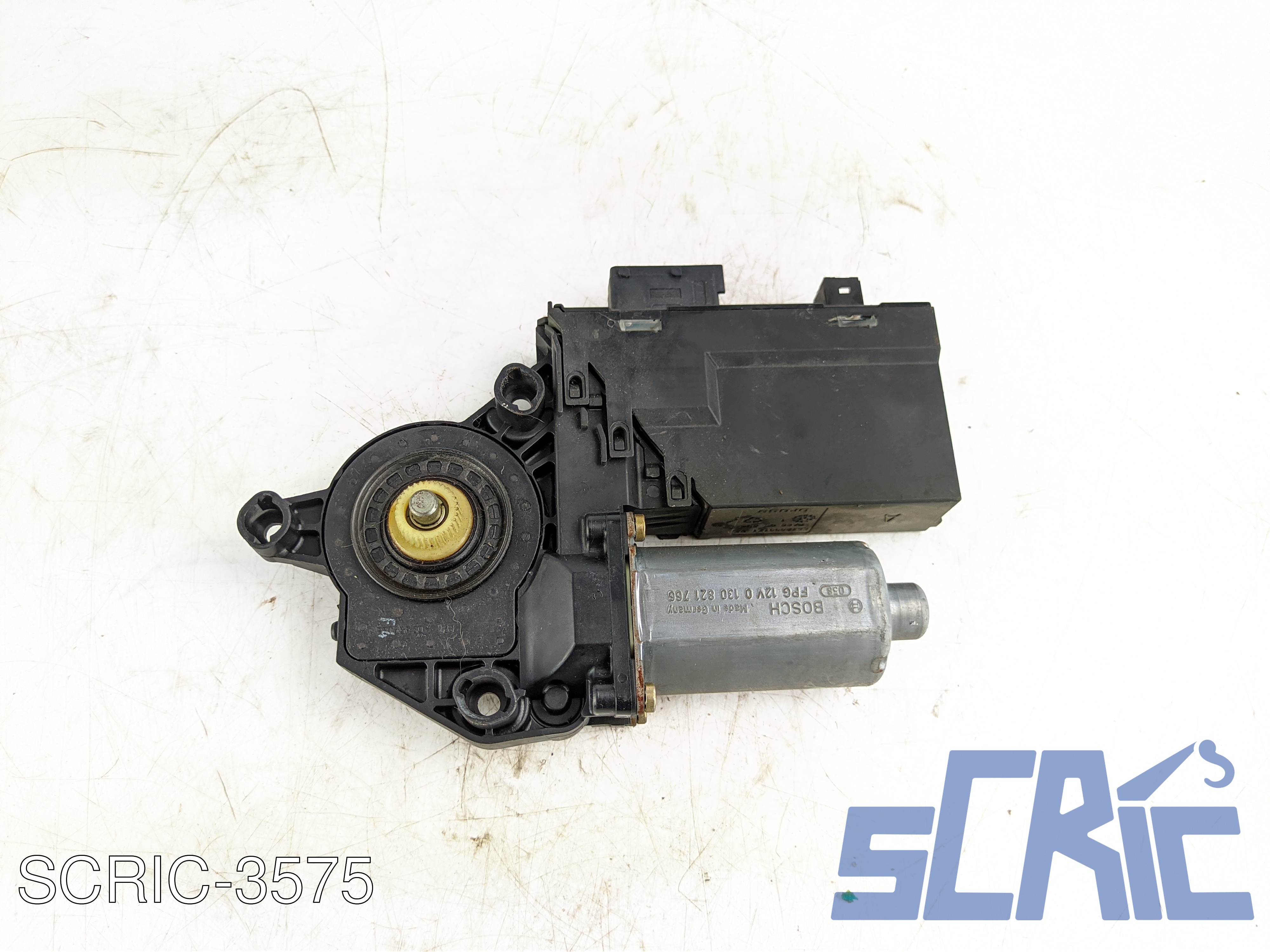 Motorino Alzavetro SKODA OCTAVIA 3 5E3, NL3, NR3 1.4 TSI 2012-2017 0130821766