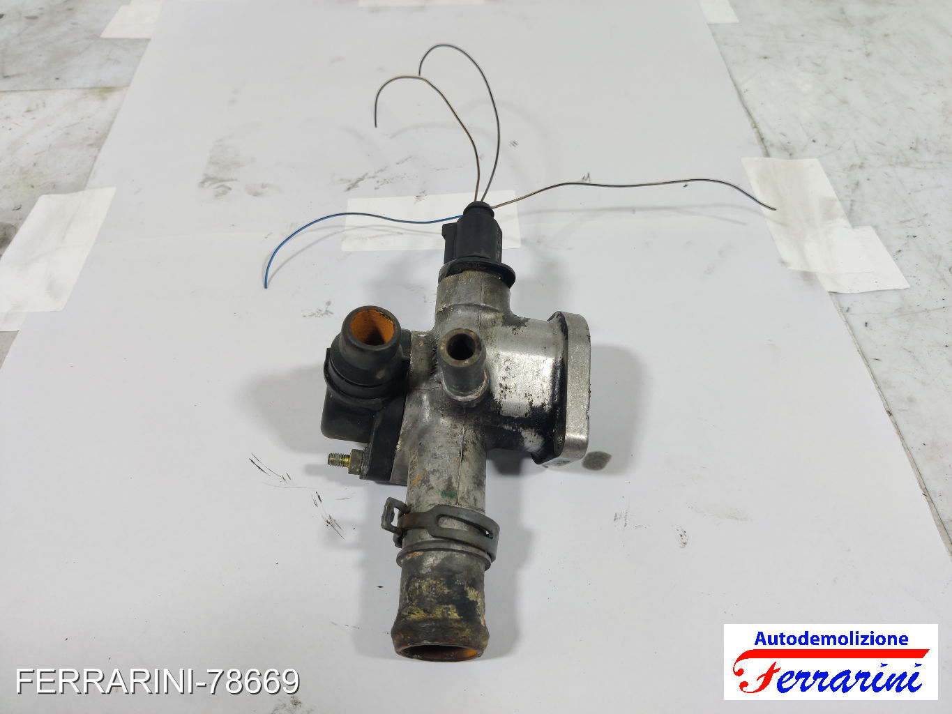 AVB Termostato VW PASSAT VARIANT 3B6 1.9 TDI 2000-2005 038121133A