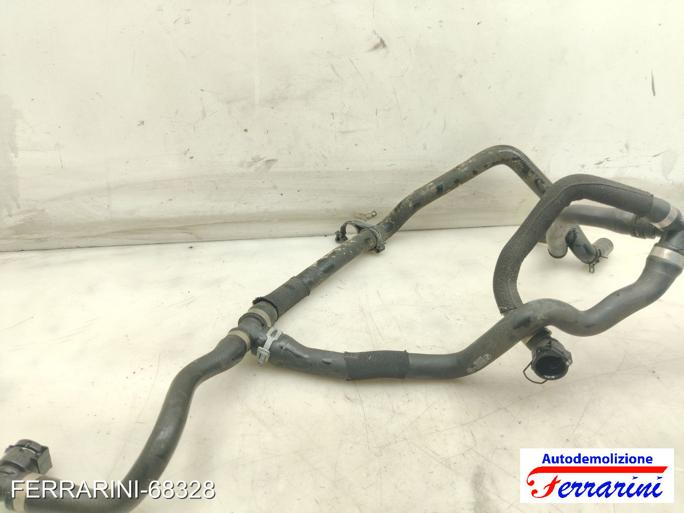 tubo acqua motore B47C20A BMW X1 F48 SDRIVE 18D 2015-2023 17128519877