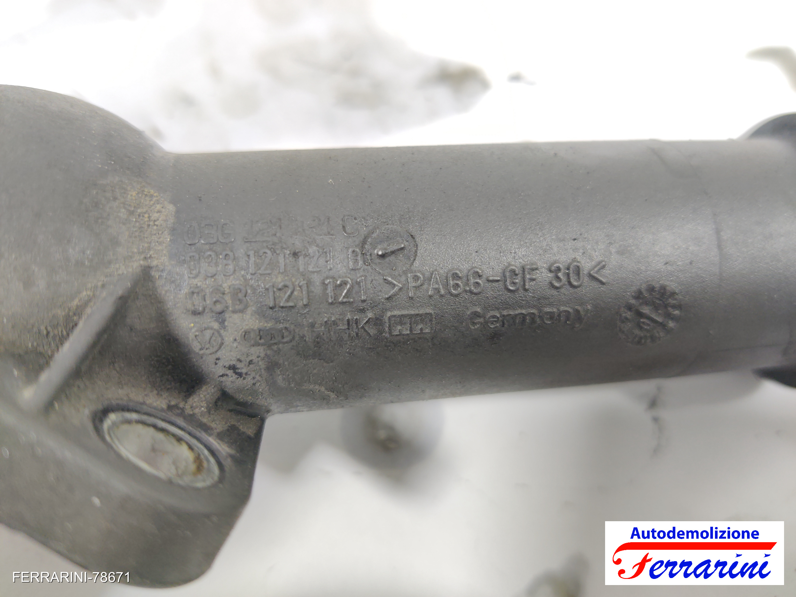 flangia AVB VW PASSAT VARIANT 3B6 1.9 TDI 2000-2005 038121121B, 06B121121
