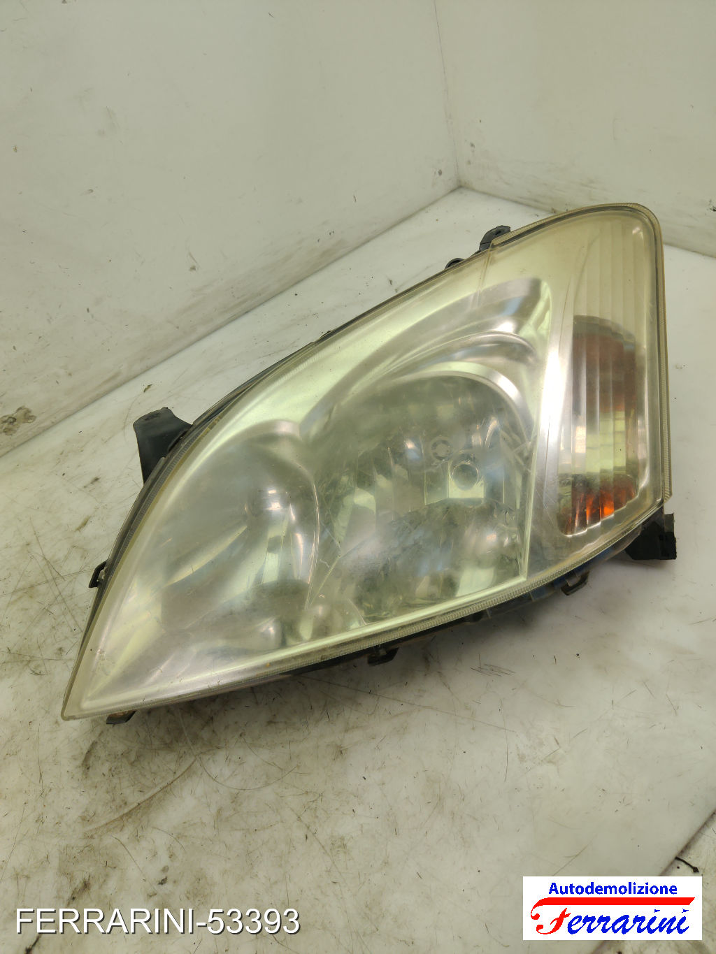 Faro Anteriore TOYOTA COROLLA E12 2001-2007 sinistro, sx 8117002150