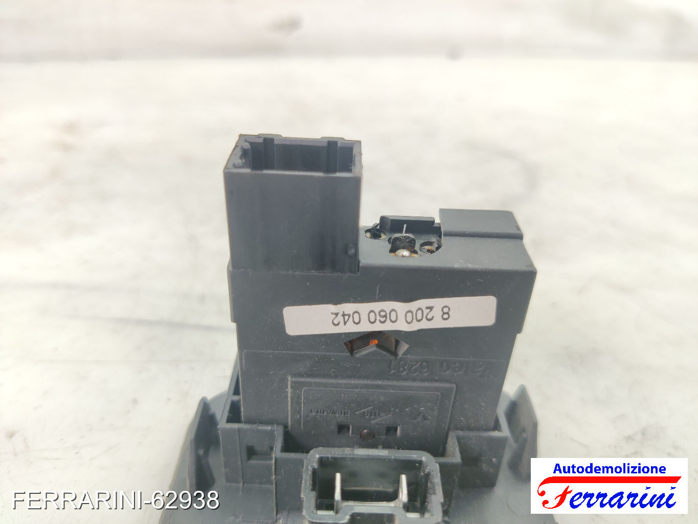 regolazione altezza fari RENAULT CLIO 2 BB, CB 1998-2010 8200060042, 8200069068