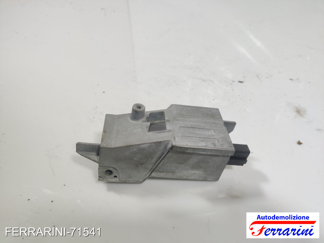 Bloccasterzo Elettrico FORD FOCUS 3 TURNIER 2010-2023 AV6N3F880JA, 05398160413