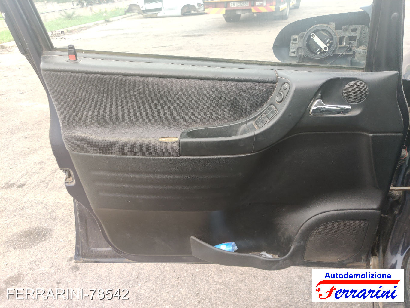 Opel Zafira A 47