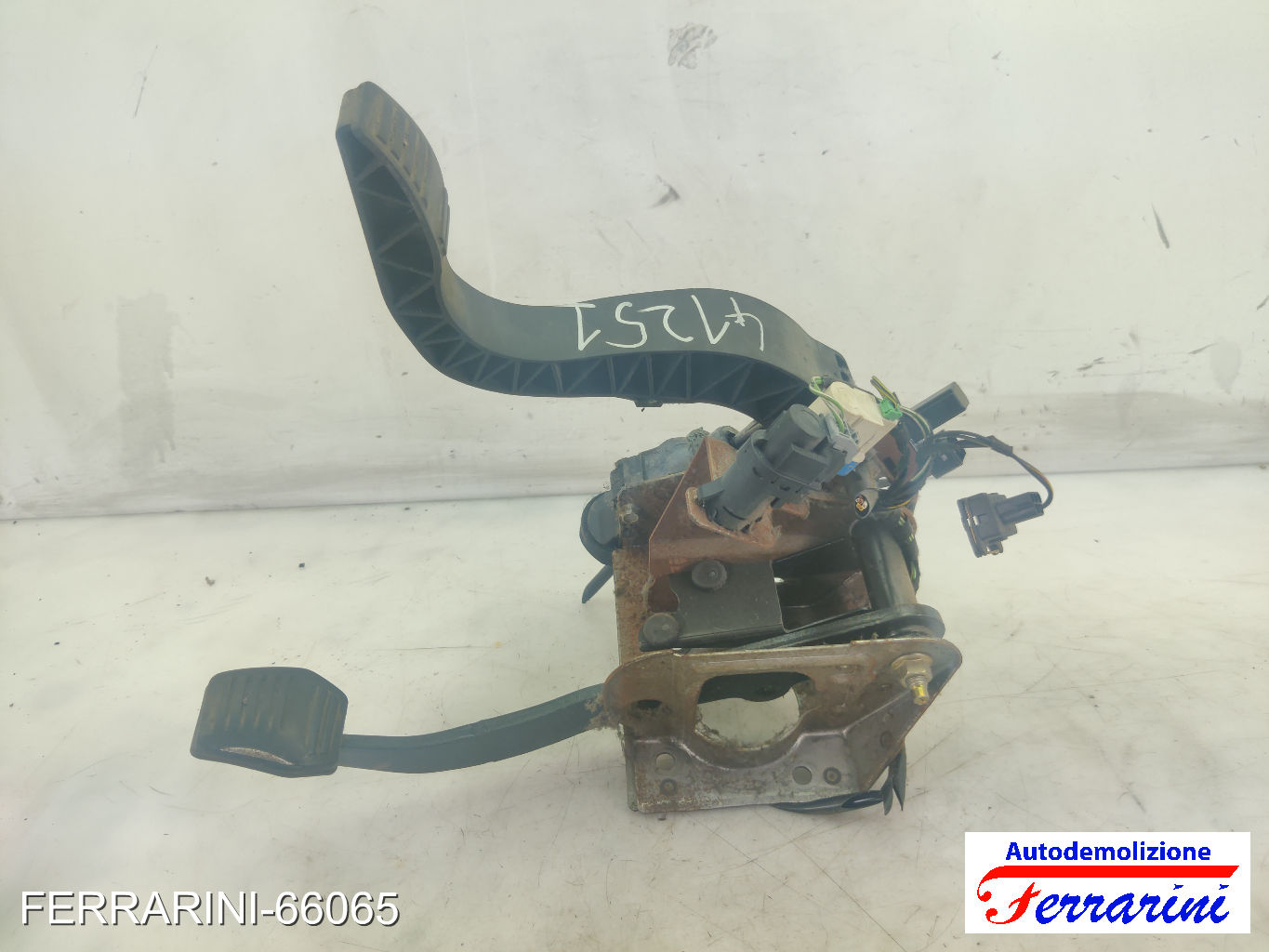 Pedaliera Completa FORD FIESTA 5 JD, JH 1.4 TDCI 2001-2008 2S617A543AC