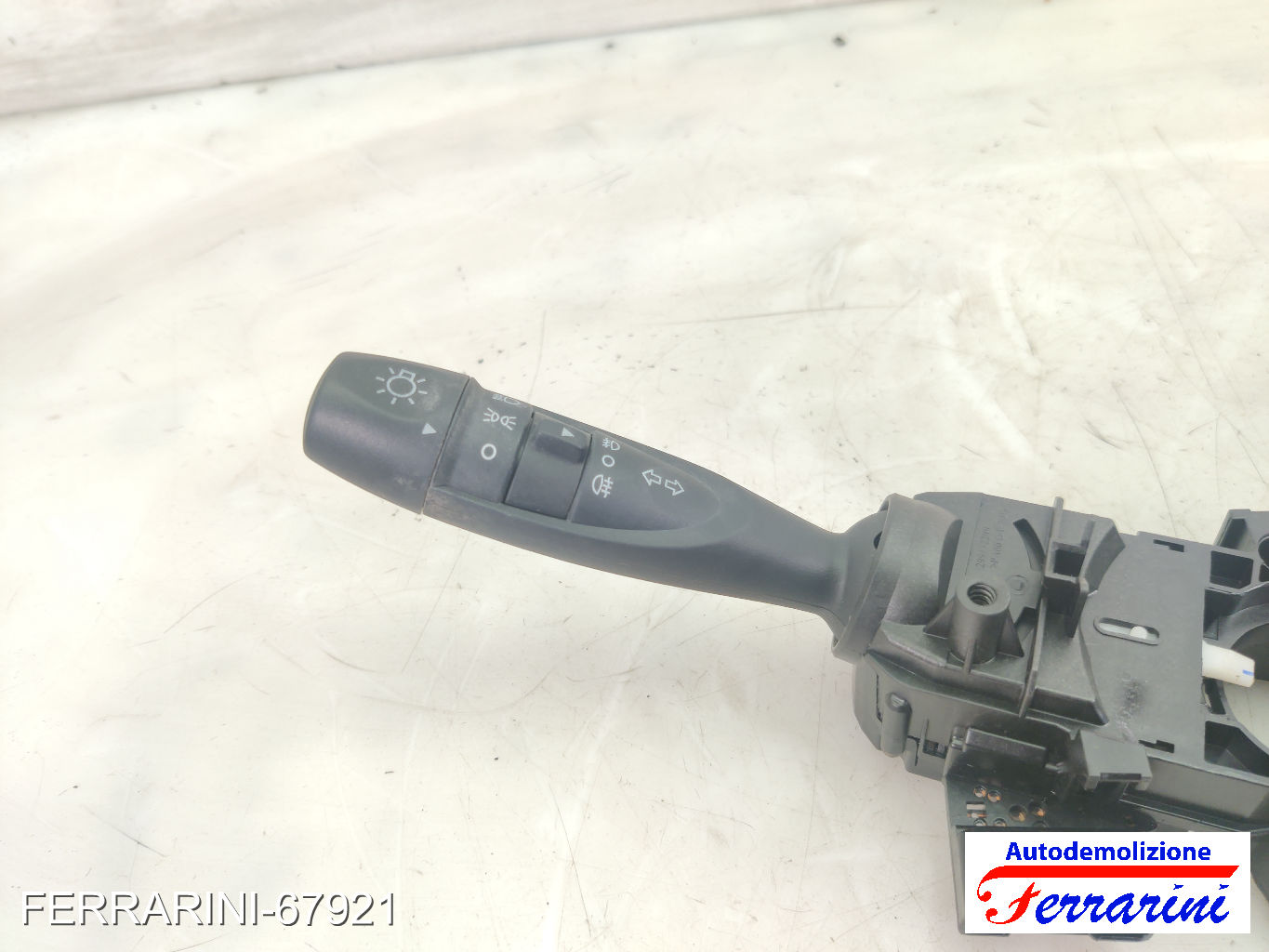 Devioluci HYUNDAI I10 BA, IA 2013-2023 93400K7330, 299132302 9