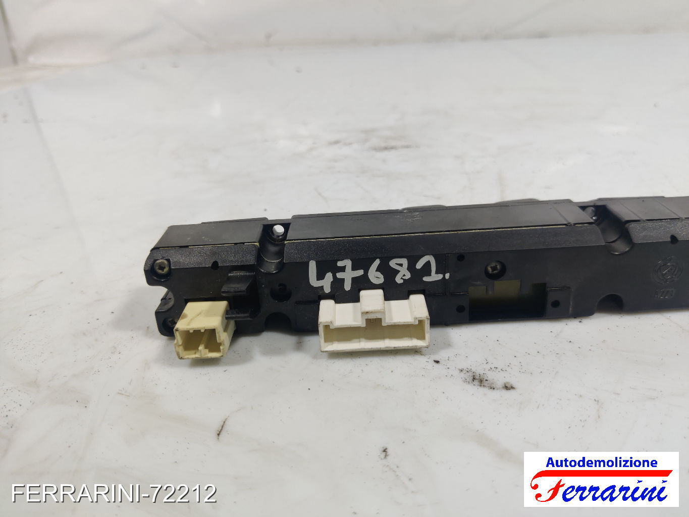 interruttori centrali cruscotto clima FIAT PUNTO 176 1997-1999 721184060