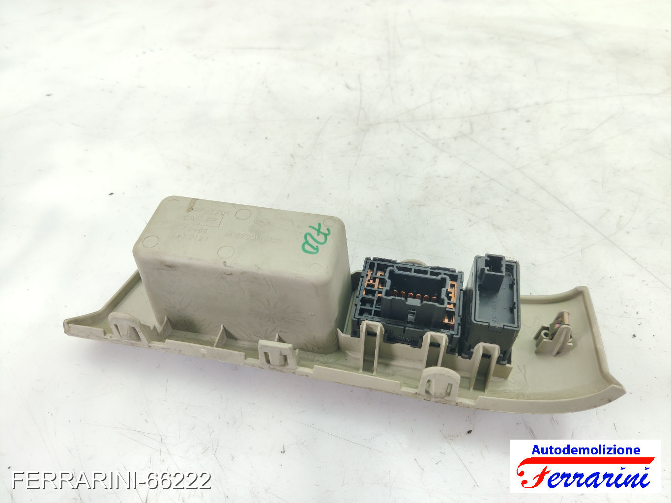 Regolazione Specchietti NISSAN MICRA 3 K12 2003-2010 68485AX700, 50435, 68485 7