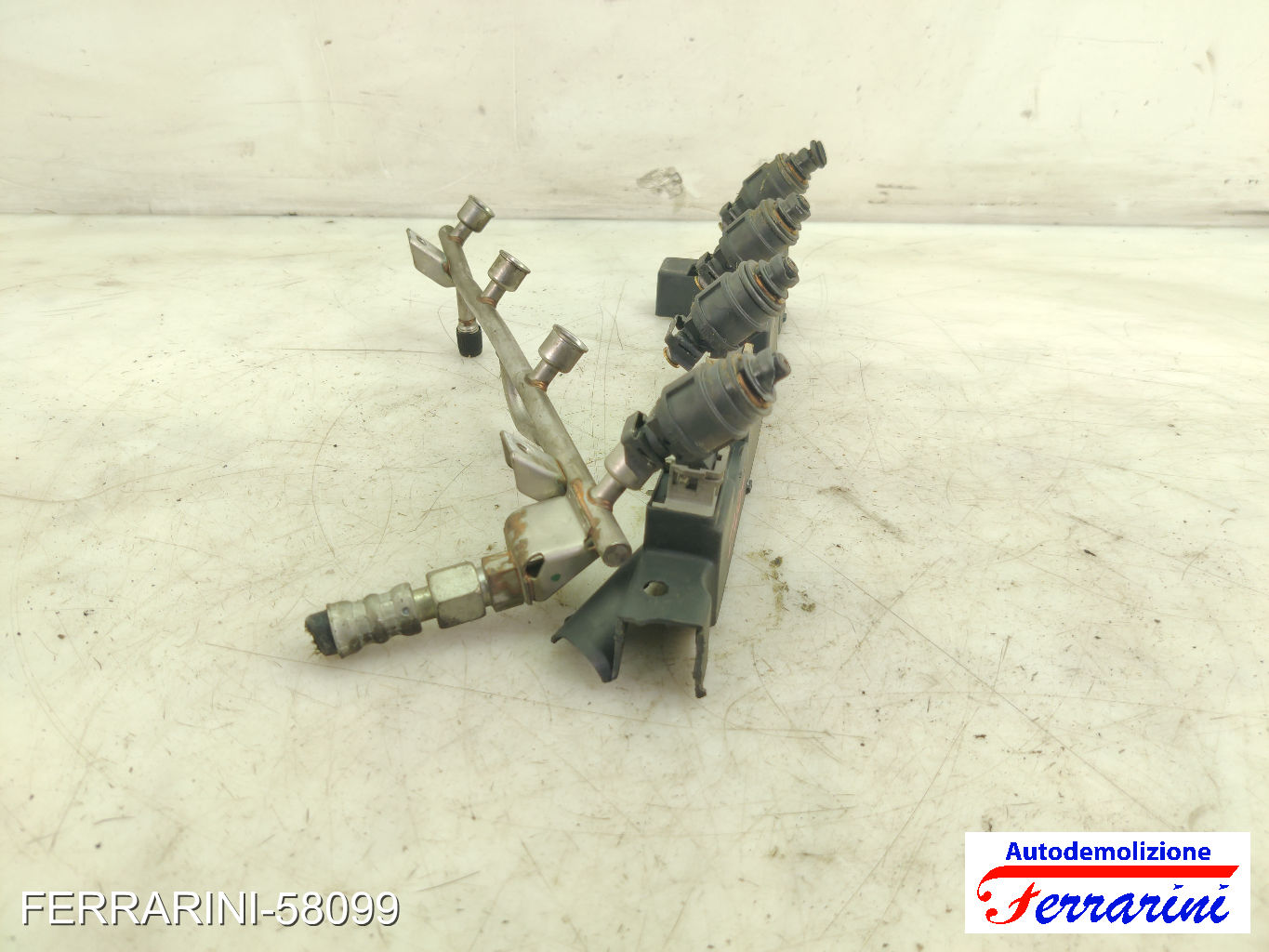 Flauto Con Iniettori OPEL ZAFIRA A T98 1.8 16V 2000-2005 09164991B, 000055194