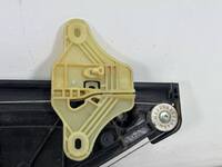 Alzavetro RENAULT CLIO 5 B7 2019-2023 sinistro, sx, posteriore, post 827218155R
